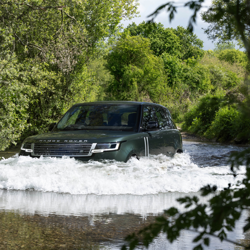 2027 Land Rover Range Rover Electric Front View